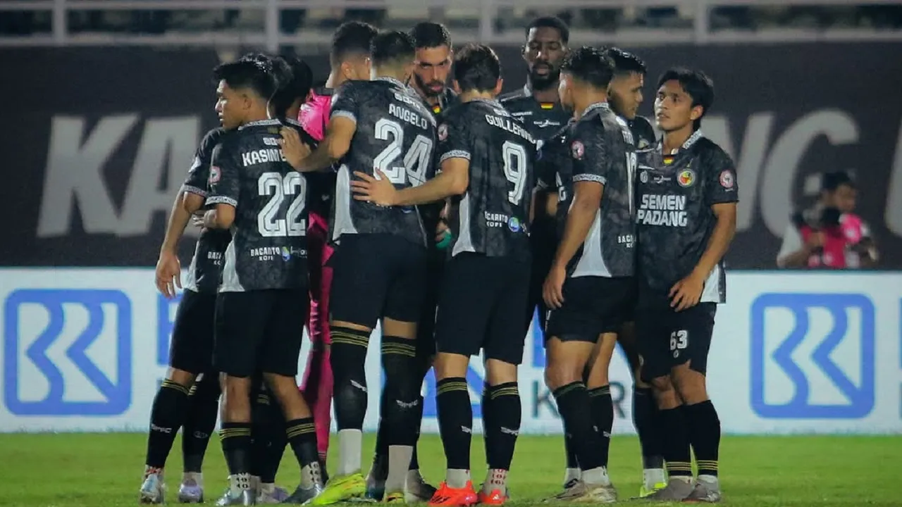 Semen Padang FC dipastikan turun kasta untuk musim depan