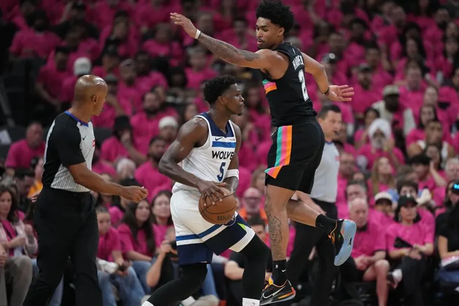 Timberwolves Kalahkan Spurs Meski Dominasi Wembanyama - sumber: (mainbasket)