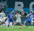 Van Gastel Sesalkan Kebobolan Awal dari Persib