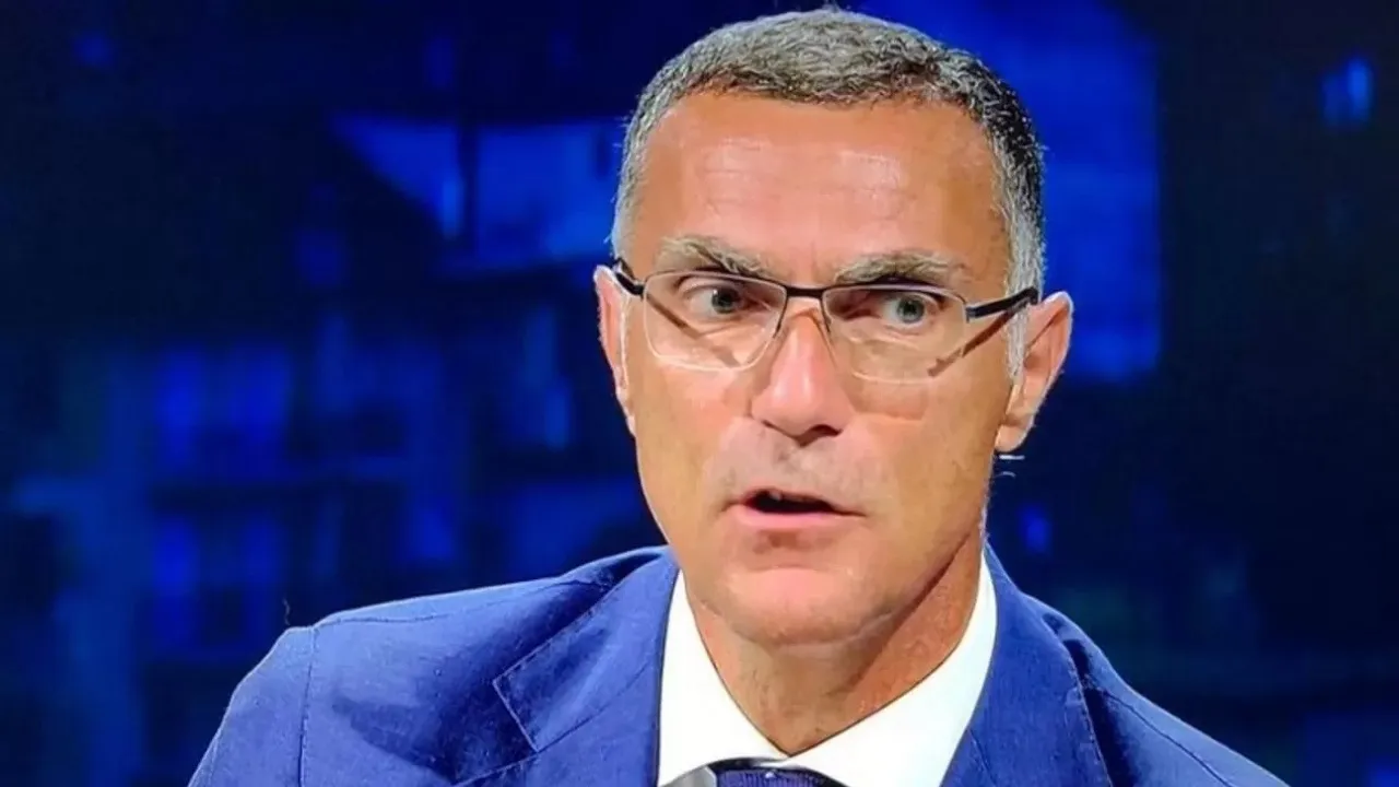 Beppe Bergomi Peringatkan Barcelona soal Harga Alessandro Bastoni