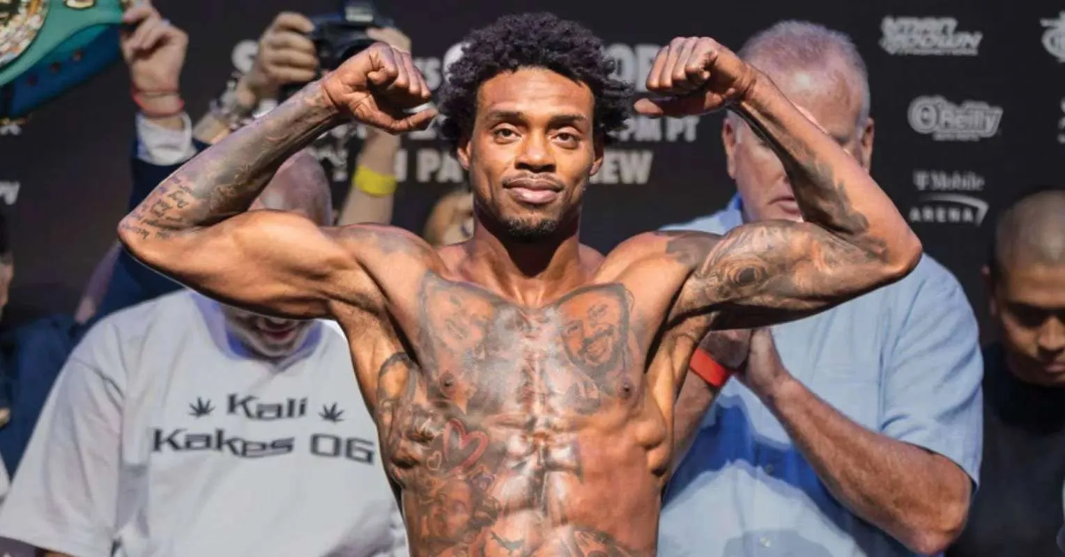 Errol Spence Jr Sebut Eks Juara Cemburu Saat Comeback - sumber: (secondsout)
