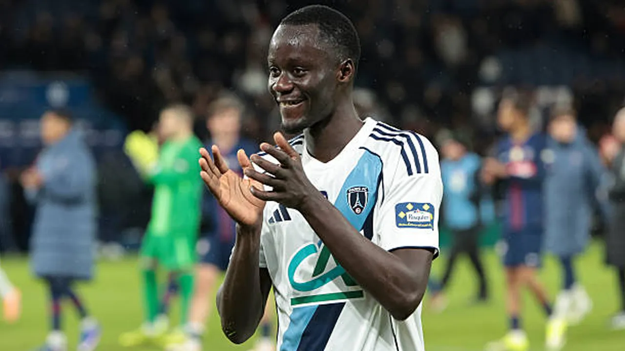 Klub Premier League Mengincar, Moustapha Mbow Siap Tinggalkan Paris FC