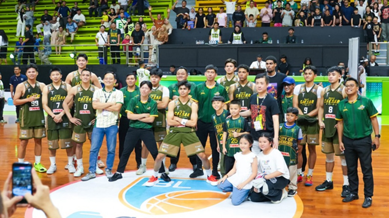 Pacific Caesar Surabaya Alami Penjualan Merchandise dan Tiket