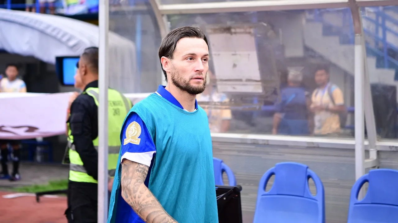 Kapten Persib, Marc Klok
