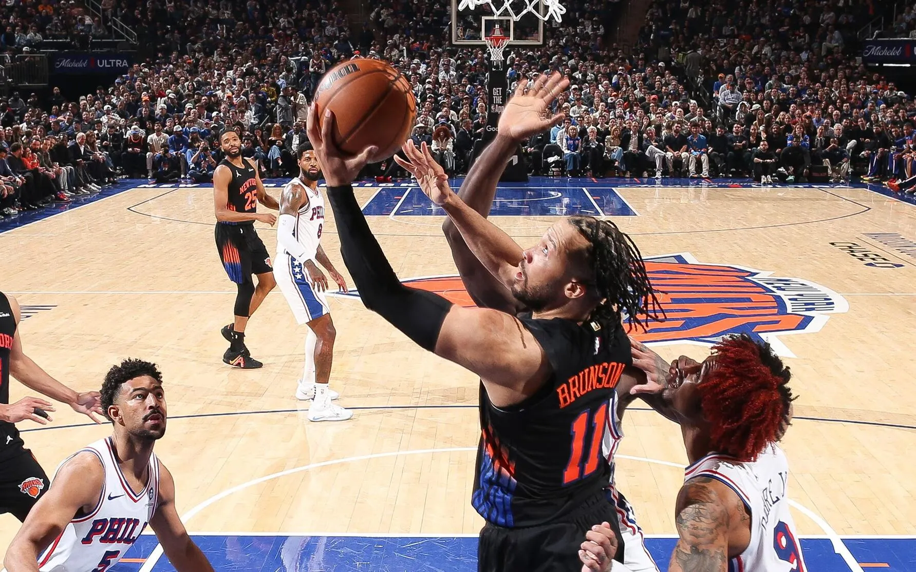 76ers Takluk Lagi dari Knicks, Embiid Absen di Gim 2 - sumber: (mainbasket)