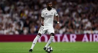 Antonio Rudiger Jadi Sorotan Usai Ribut dengan Alvaro Carreras