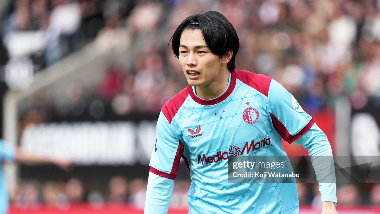 Ayase Ueda Masuk Radar Everton, Leeds, dan Tottenham
