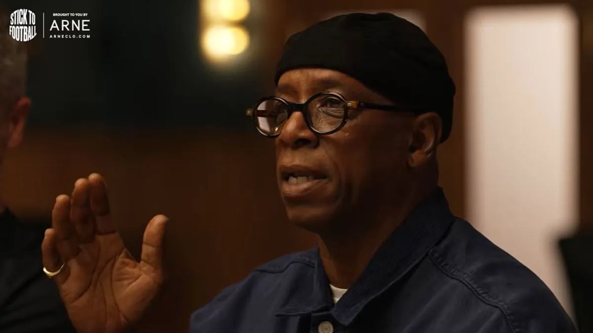 Ian Wright Geram atas Komentar Gary Neville soal Man City - sumber: (footballlondon)