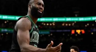 Jaylen Brown Tepis Isu Frustasi Usai Komentar McGrady