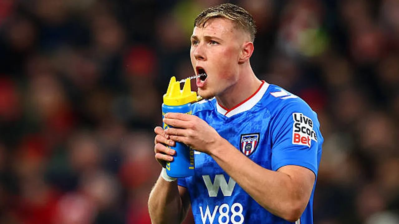 Kasus Kartu Merah Dan Ballard Lawan Wolves, Haruskah Akal Sehat Dipakai?