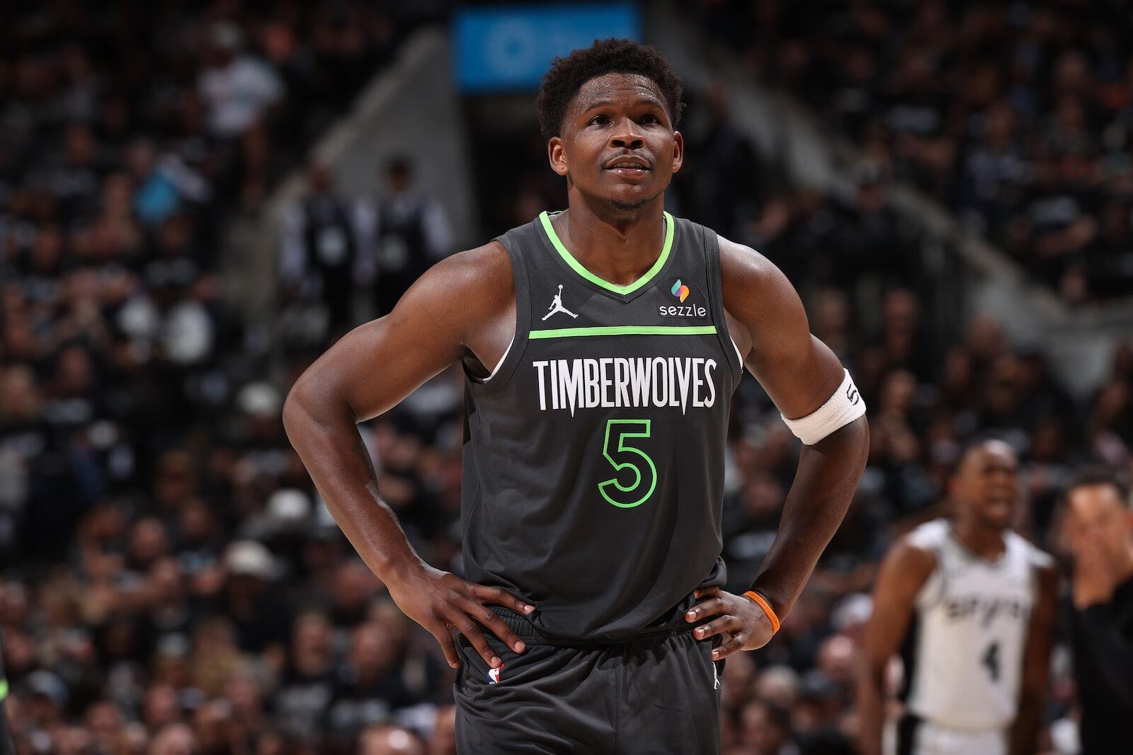 Kekalahan Telak Timberwolves, Edwards Soroti Kesalahan Tim