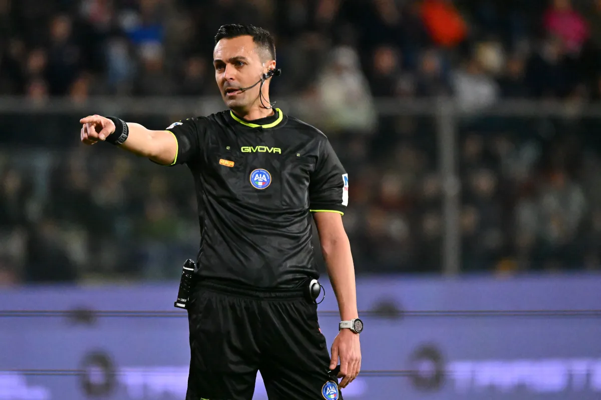 Keputusan Kontroversial VAR Di Bello di Laga Bayern vs PSG Terbukti Tepat - sumber: (footballitalia)