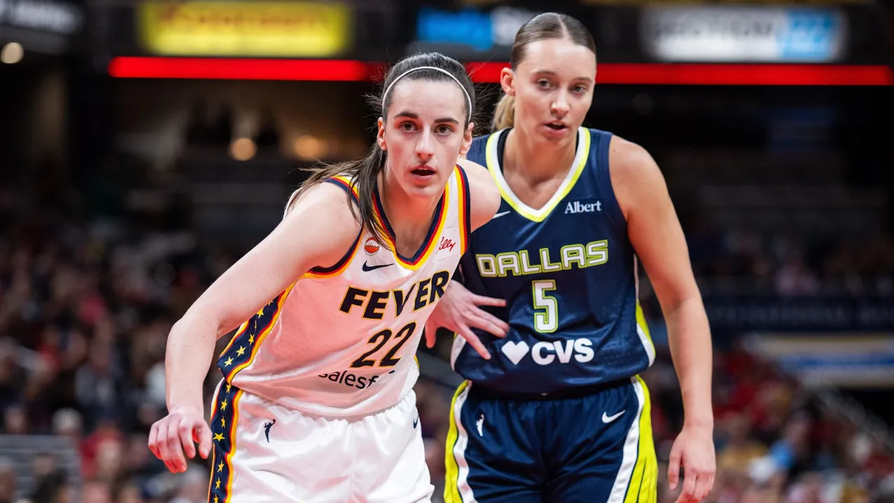 Paige Bueckers meraih 33 persen suara, unggul atas Caitlin Clark dari Indiana Fever, serta A’ja Wilson, yang memperoleh 20 persen. (Foto: AP)