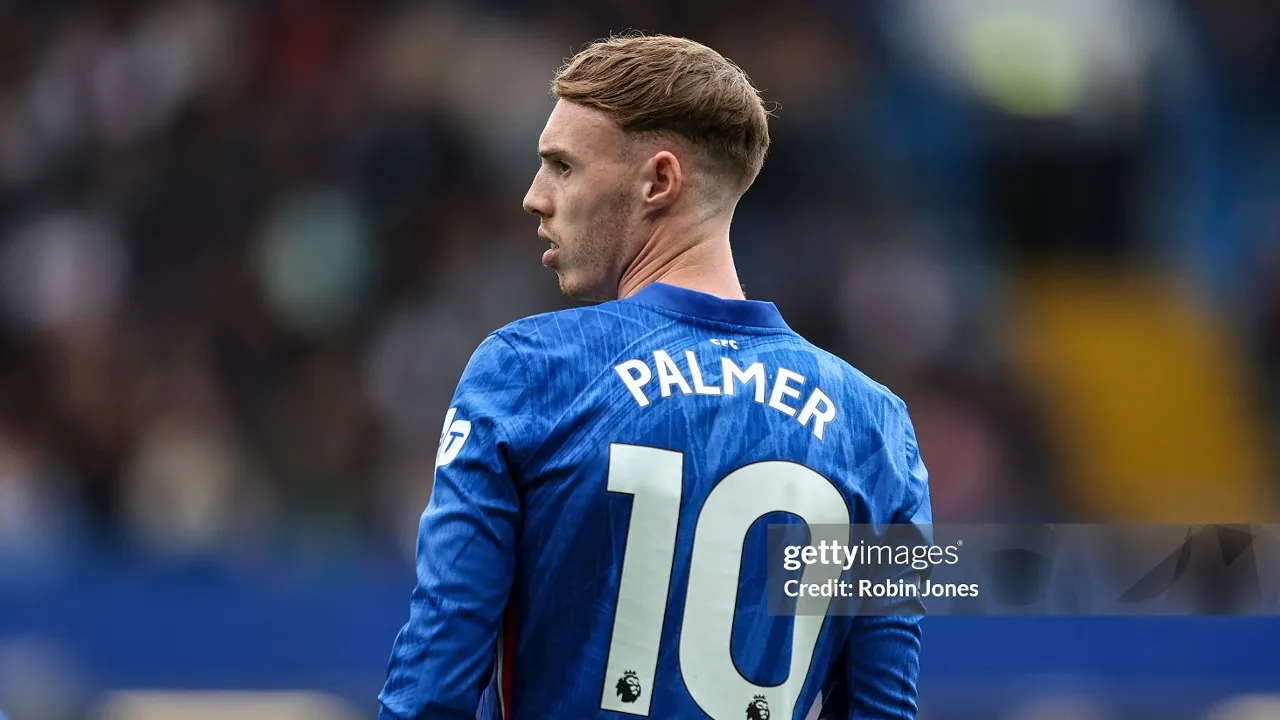 Paul Parker Ragukan Loyalitas Cole Palmer di Chelsea