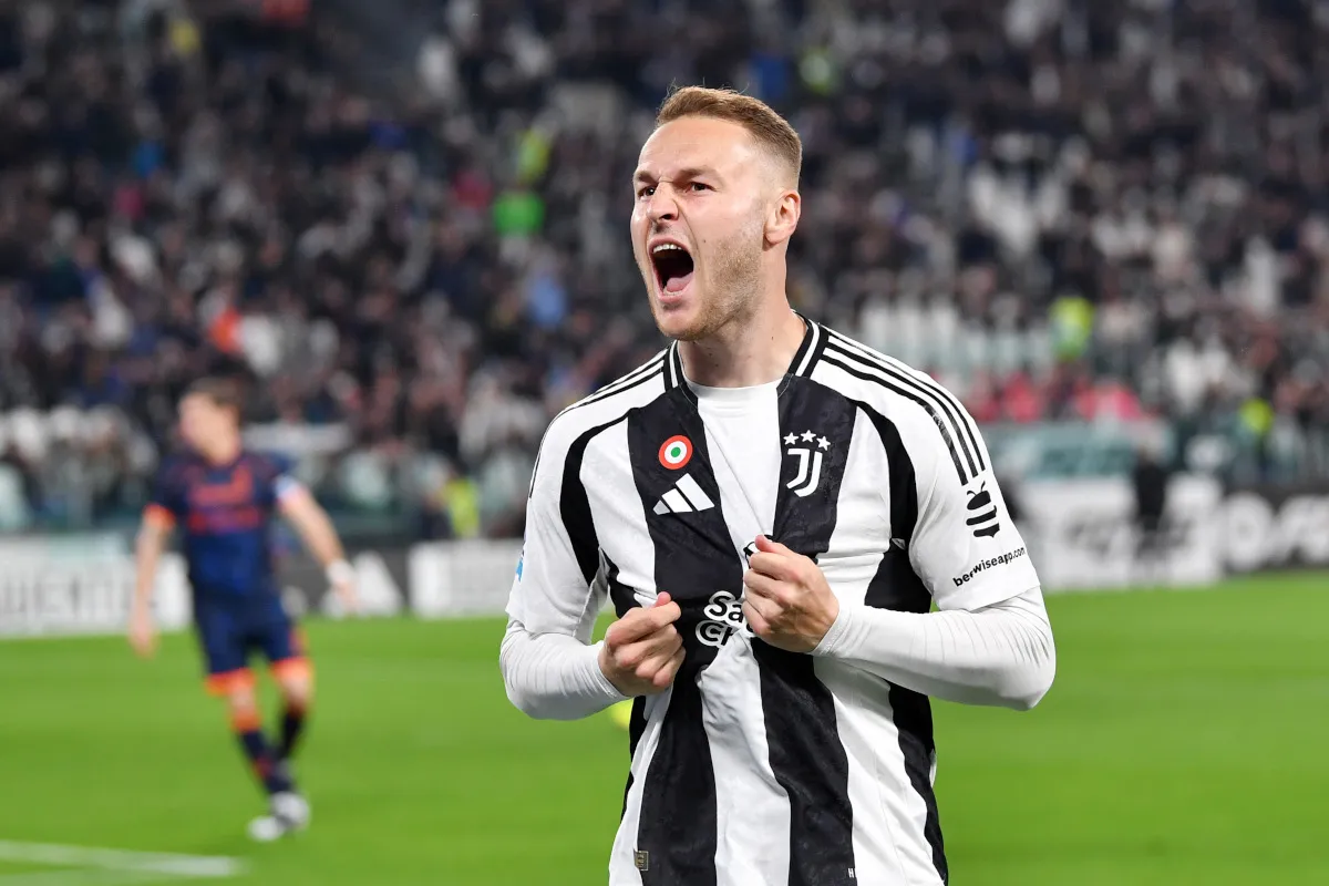 Roma dan Juventus Siapkan Pertukaran Koopmeiners dan Ndicka - sumber: (footballitalia)