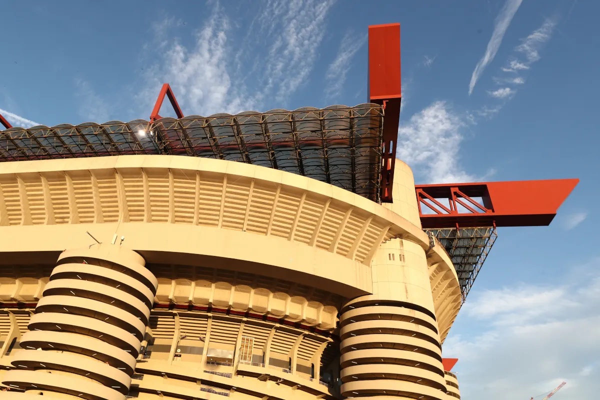 San Siro Hadirkan Pengalaman Skywalk Baru, Saksikan Lapangan dari Ketinggian - sumber: (footballitalia)