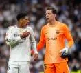Szczesny Pastikan Bertahan di Barcelona Hingga 2027