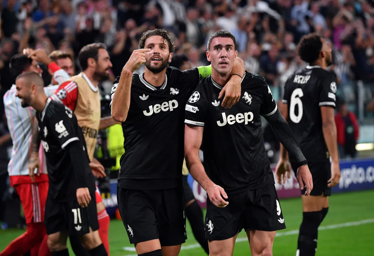 Vlahovic Tunggu Langkah Barcelona atau Bayern Munich - sumber: (footballitalia)