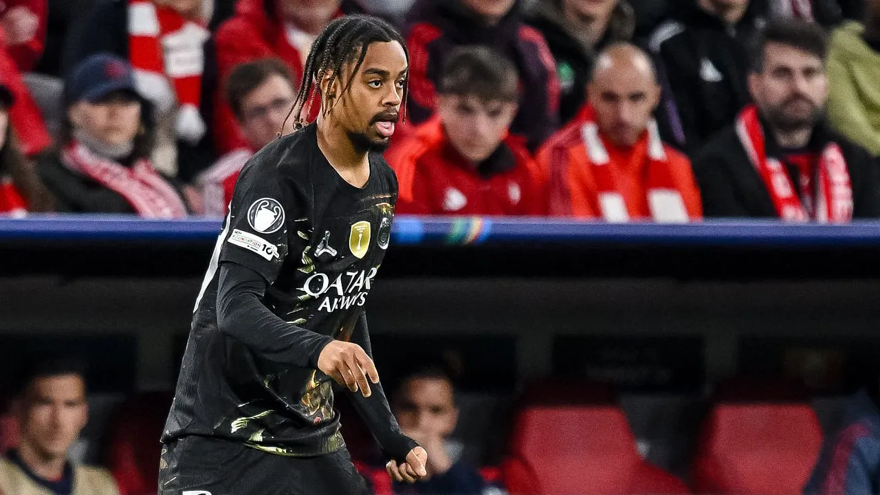 Bradley Barcola Masuk dalam Daftar Belanja Barcelona