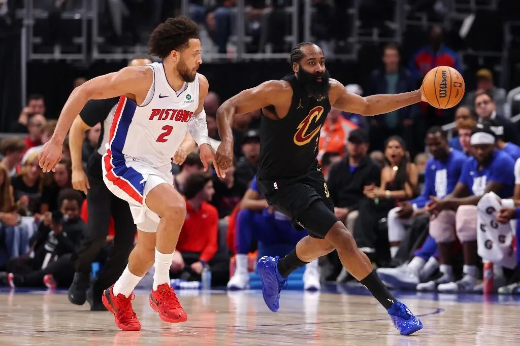Cavaliers Tertinggal 2-0, James Harden Masih Kesulitan - sumber: (mainbasket)