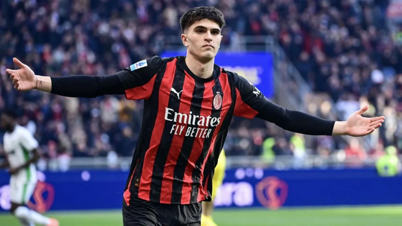 Davide Bartesaghi Ungkap Hadiah Rafael Leao Setelah Dia Mencetak Brace