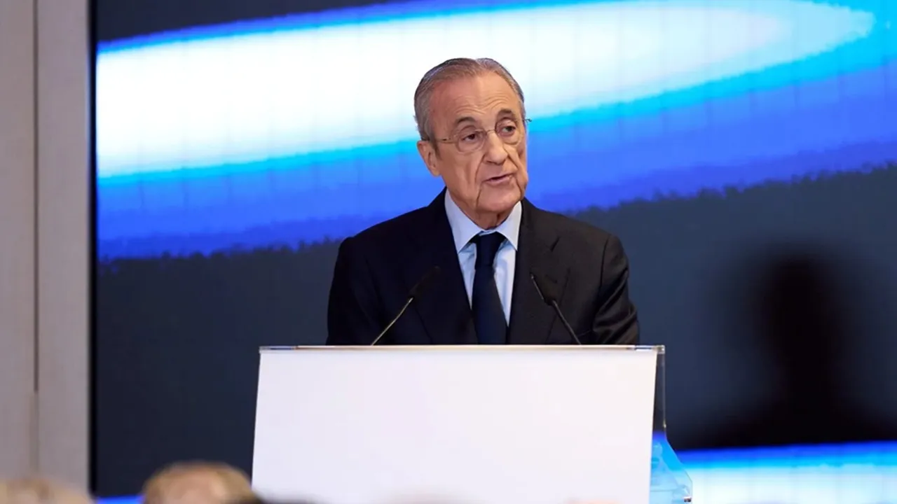 Florentino Perez Adakan Pembicaraan dengan Valverde dan Tchouameni