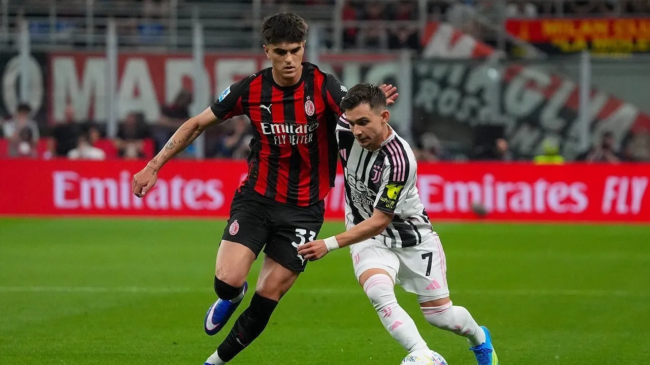 Jadikan Paolo Maldini Panutan, Davide Bartesaghi Ingin Bertahan di Milan