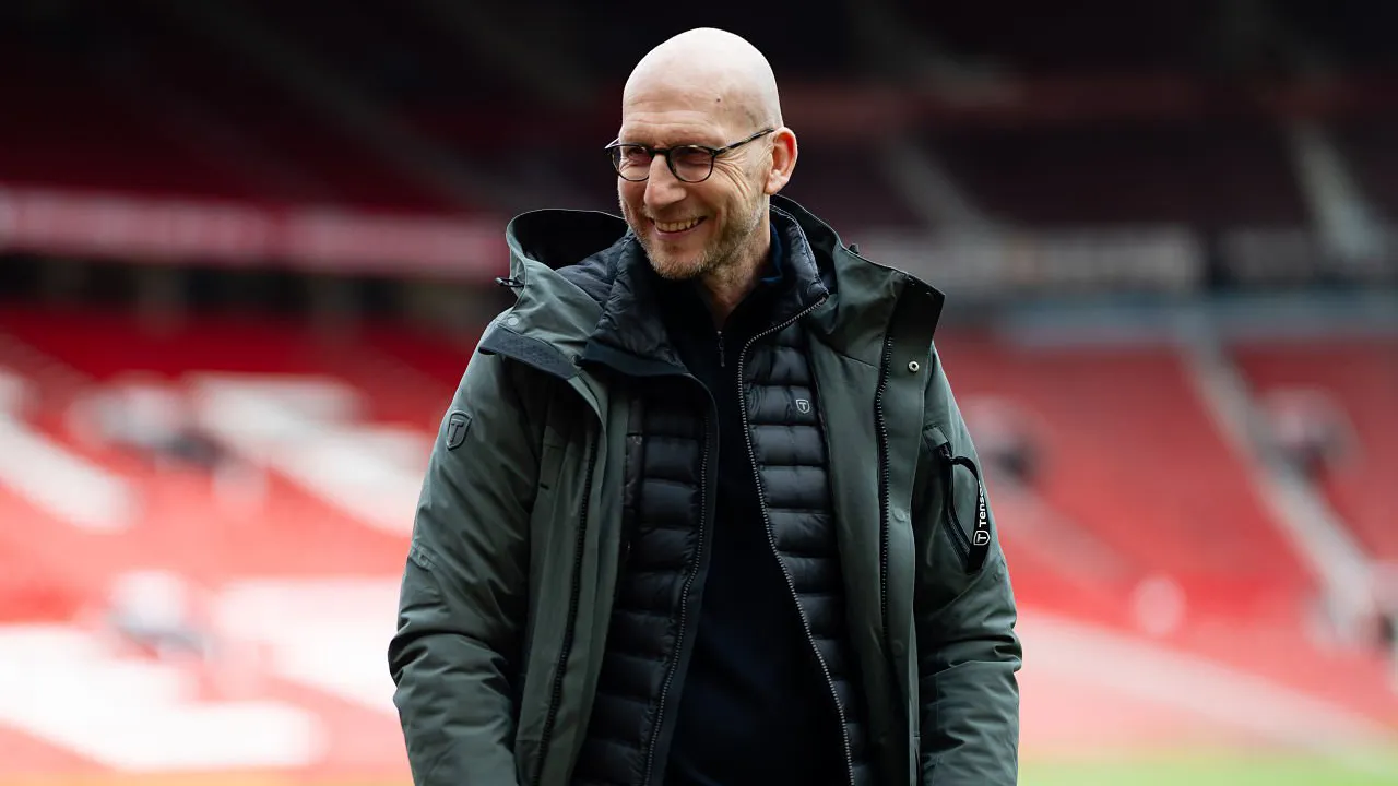 Jika Diminta, Jaap Stam Siap Jadi Staf Pelatih Michael Carrick