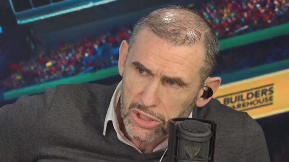 Keown Kecam Kritik, Kvaratskhelia Peringatkan Arsenal - sumber: (footballlondon)