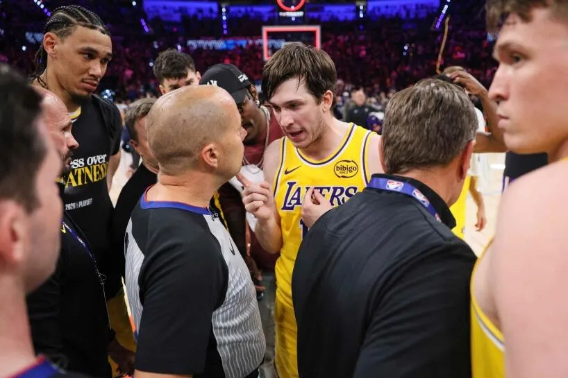Lakers Protes Keras Usai Kekalahan dari Thunder di Gim 2 - sumber: (mainbasket)