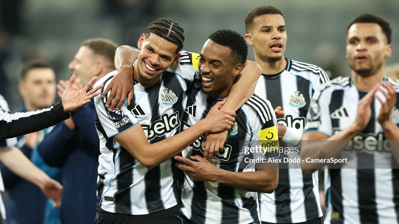 Lee Ryder Minta Newcastle Pertahankan William Osula dan Joe Willock