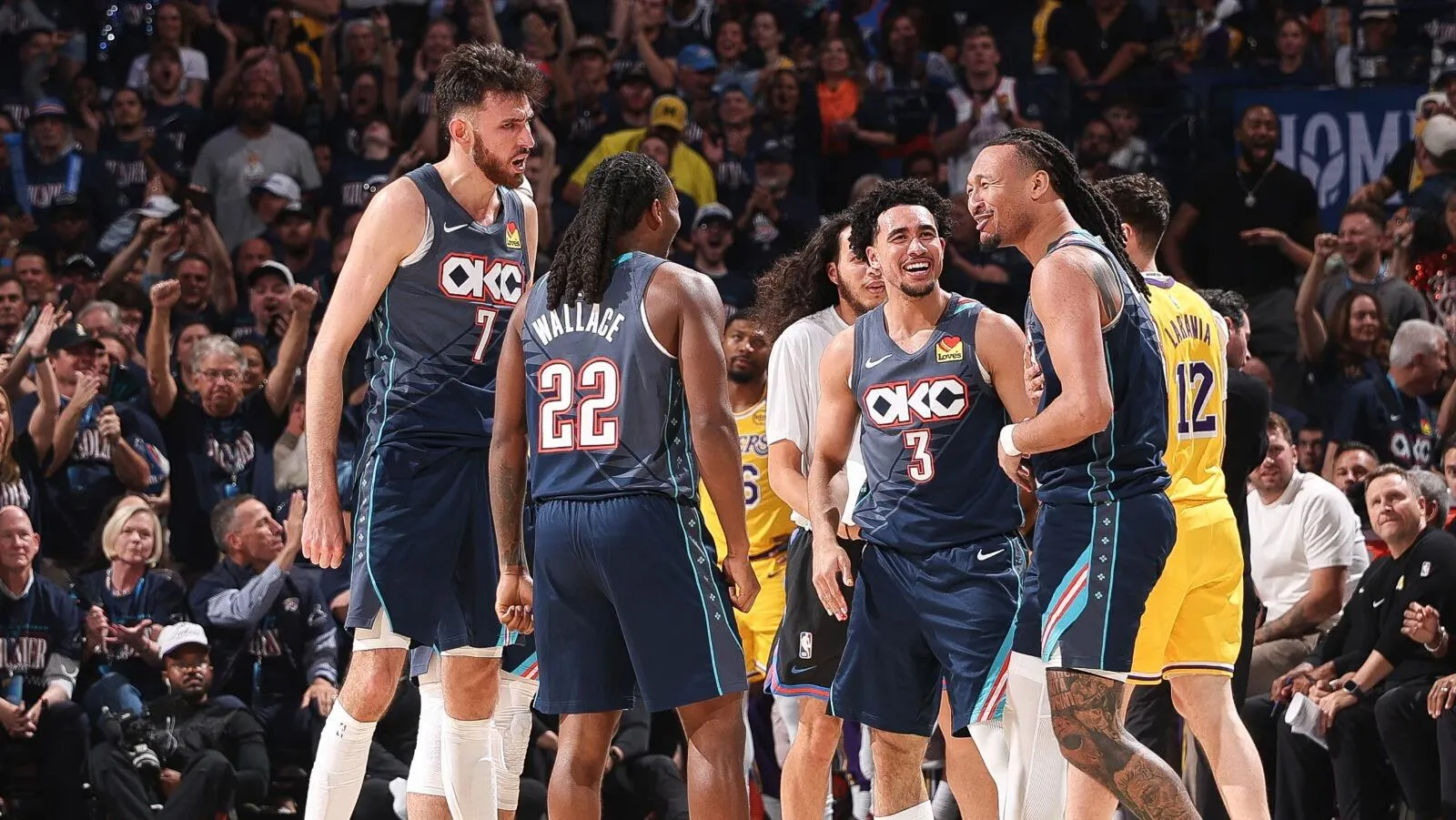 Thunder Dominasi Lakers di Gim 2 Semifinal Wilayah Barat - sumber: (mainbasket)