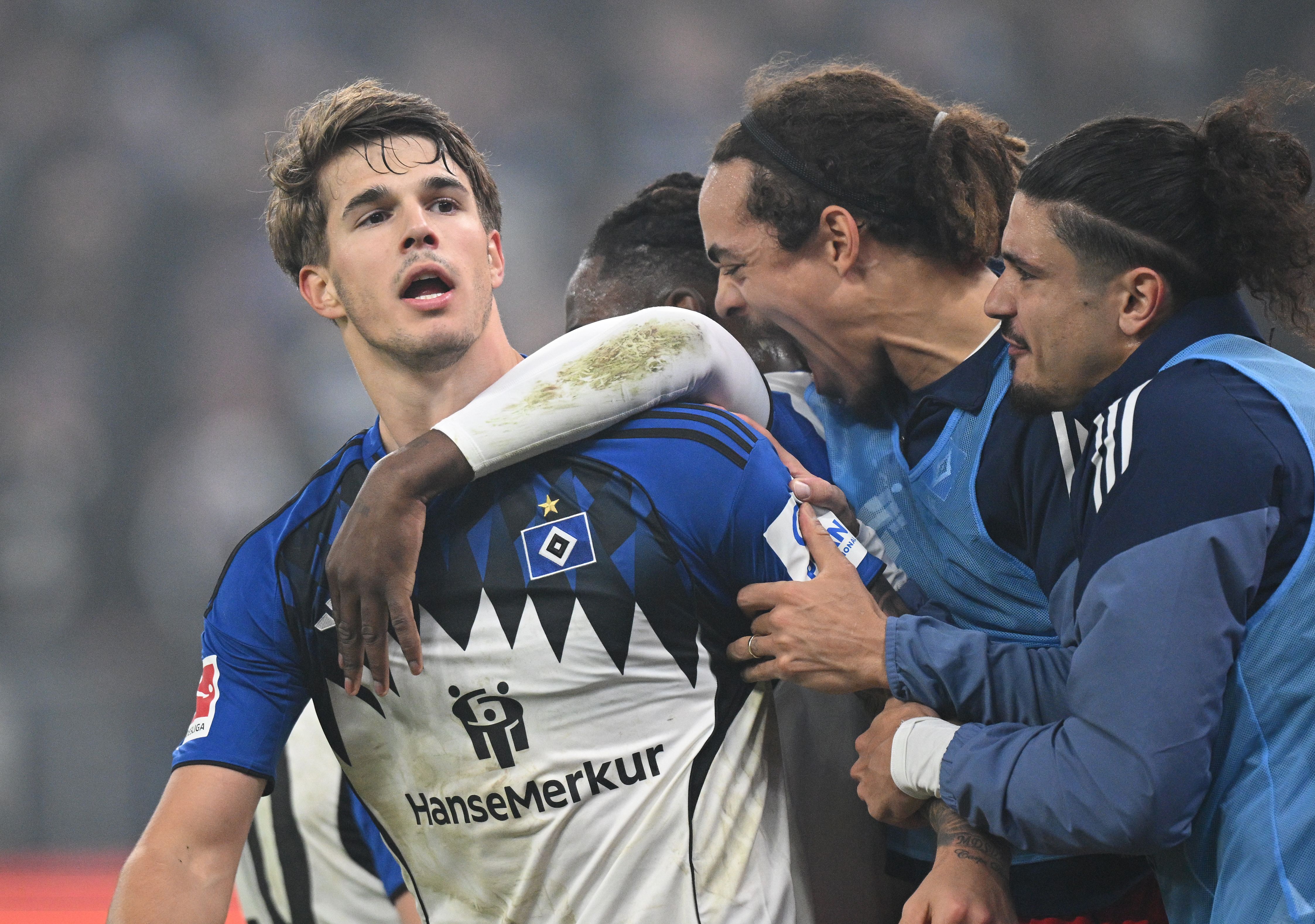 Agen Pini Zahavi Diskusikan Transfer Luka Vuskovic ke Barcelona