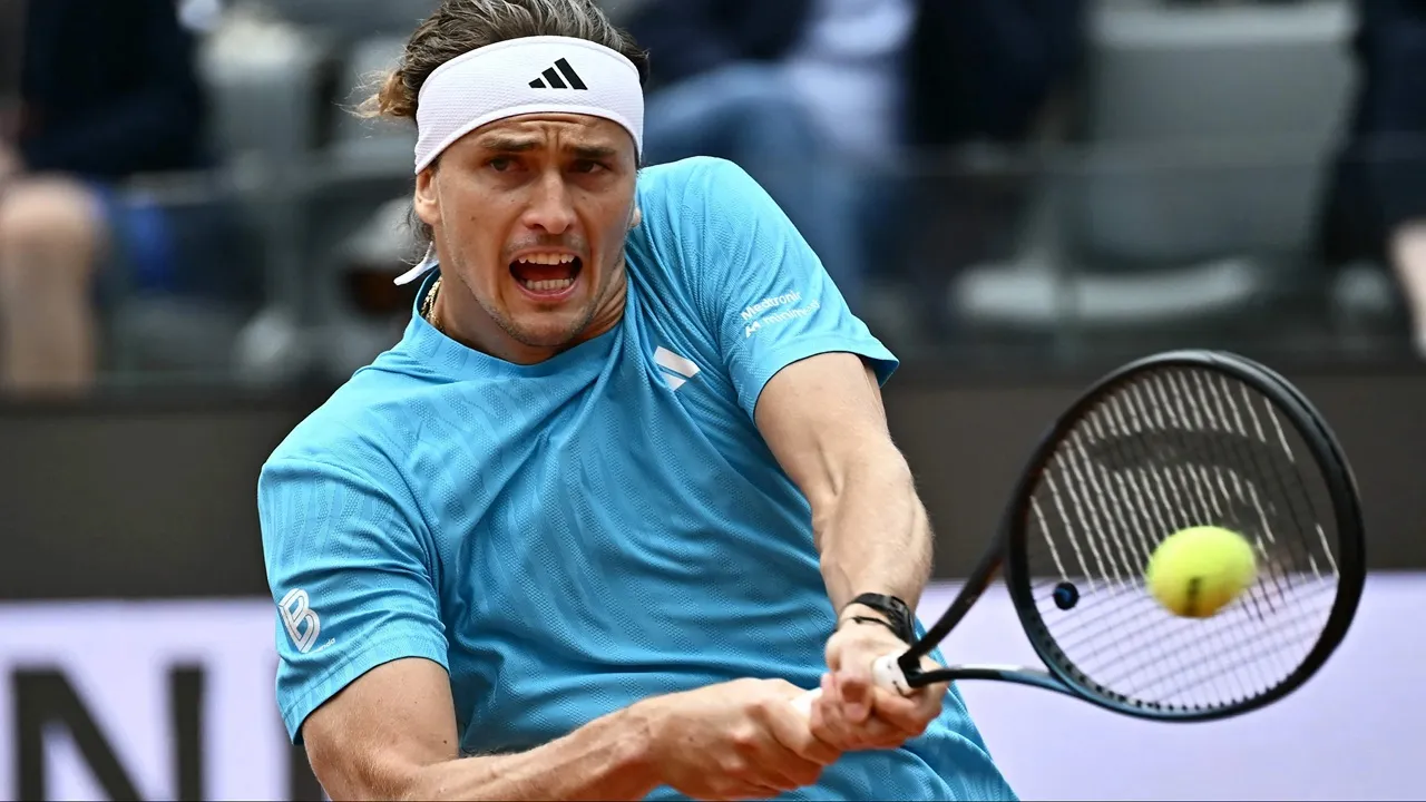 Alexander Zverev Tak Biarkan Daniel Altmaier Halangi Jalannya Di Roma