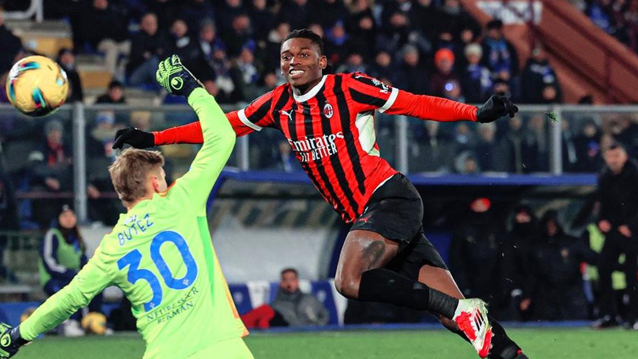 Allegri Pertahankan Pulisic, Napoli dan Roma Mulai Dekati Rafael Leao