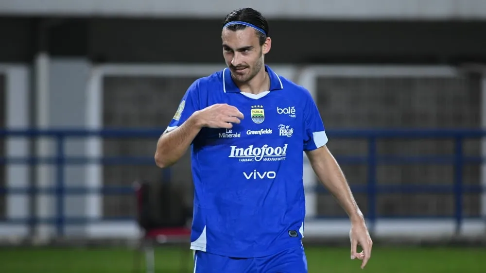 Andrew Jung Bertekad Hentikan Ambisi Juara Persija - sumber: (ileagueid)