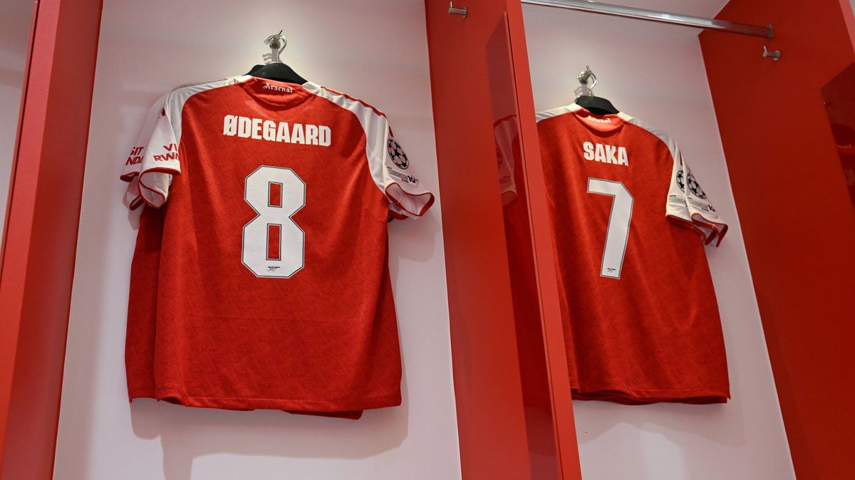 Arsenal Hadapi Perubahan Kit Besar Tanpa Sponsor Visit Rwanda