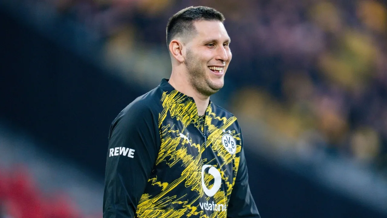 Sule Resmi Memainkan Laga Terakhirnya di Signal Iduna Park Sebelum Pensiun