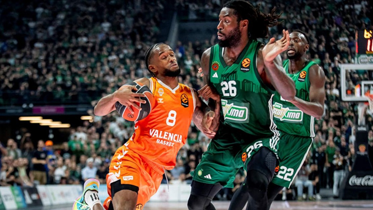 Valencia Basket Paksa Panathinaikos Bermain hingga Seri Kelima