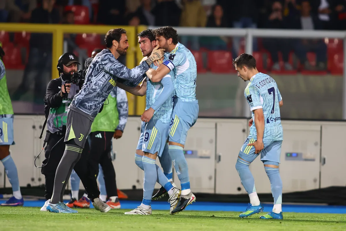 Juventus Pamer Ketangguhan, Vlahovic dan Kelly Optimis Menatap Masa Depan - sumber: (footballitalia)