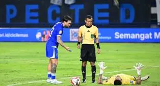Ketum VPC Sebut Laporan Buat Marc Klok Terlalu Berlebihan