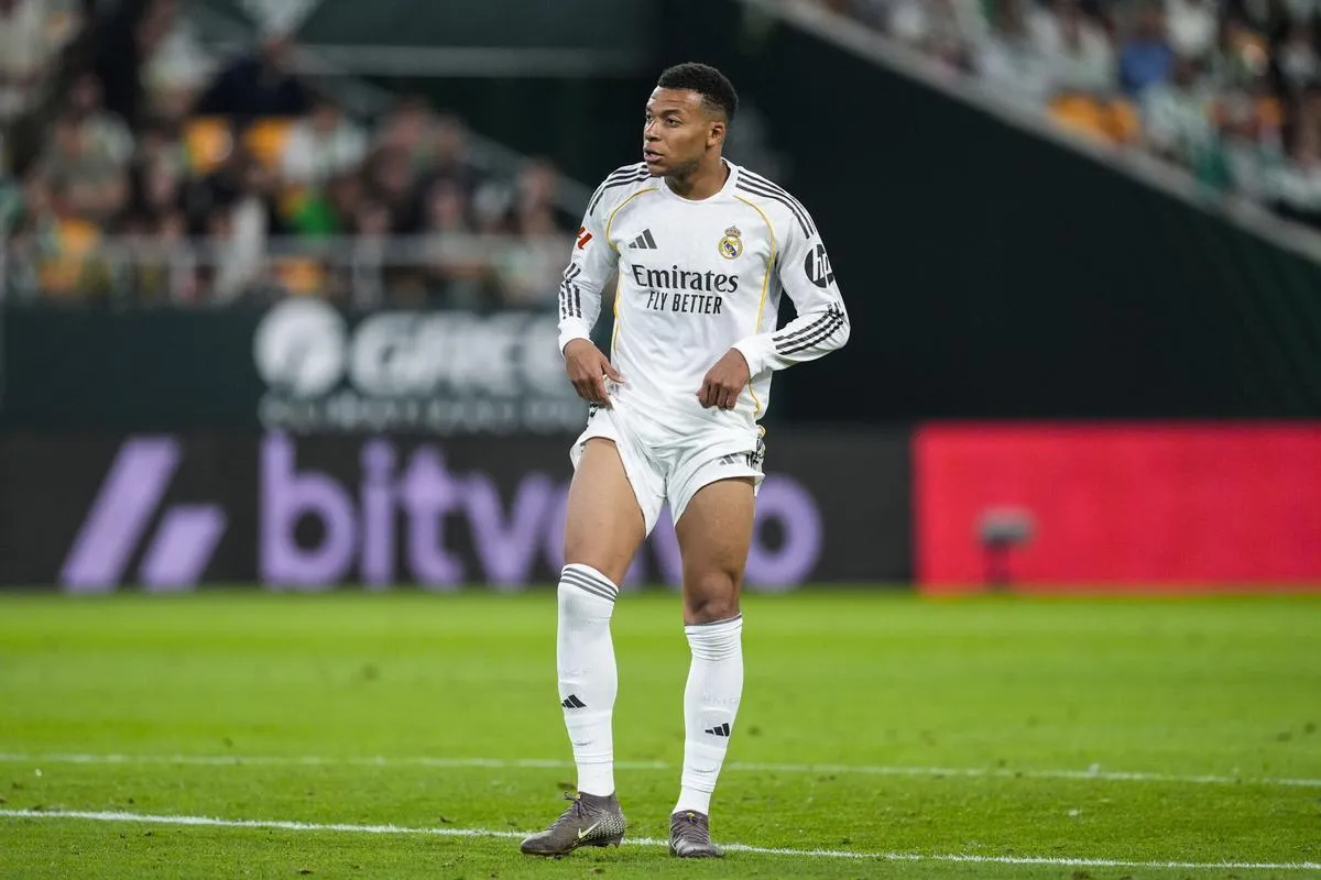 Mbappe Absen dari Skuad Real Madrid untuk El Clasico - sumber: (footballespana)