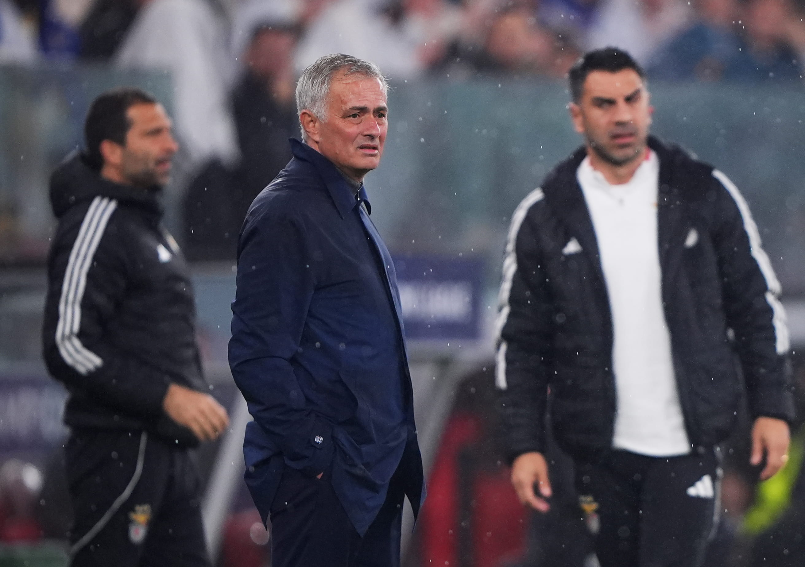 Mourinho Bantah Kontak dengan Real Madrid