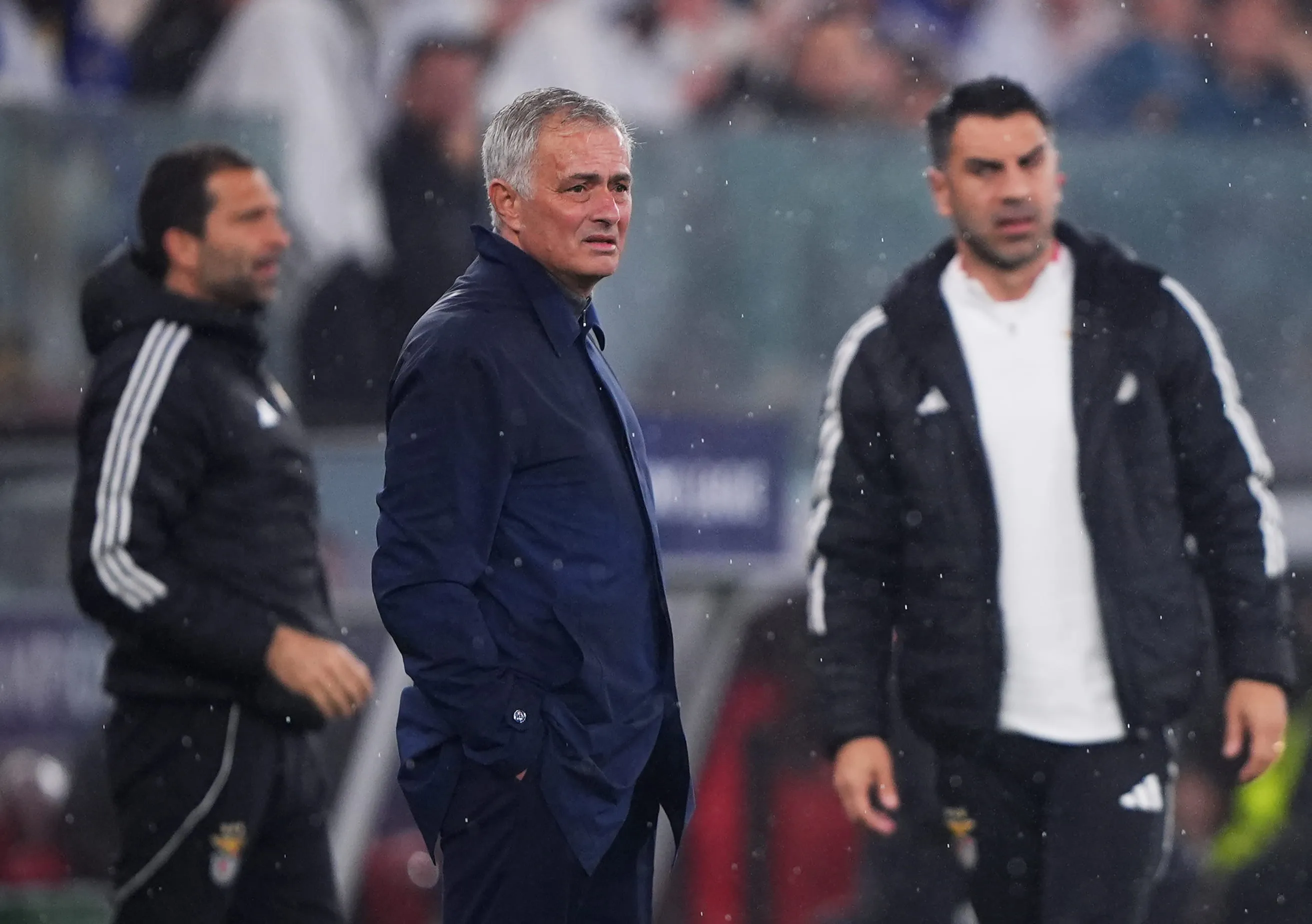 Mourinho Bantah Kontak dengan Real Madrid