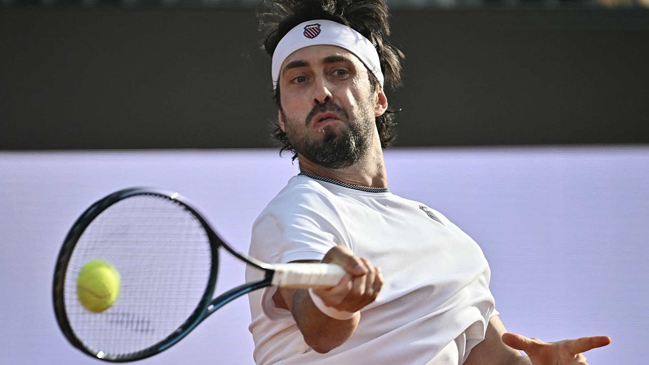 Nikoloz Basilashvili Permalukan Ben Shelton Di Roma