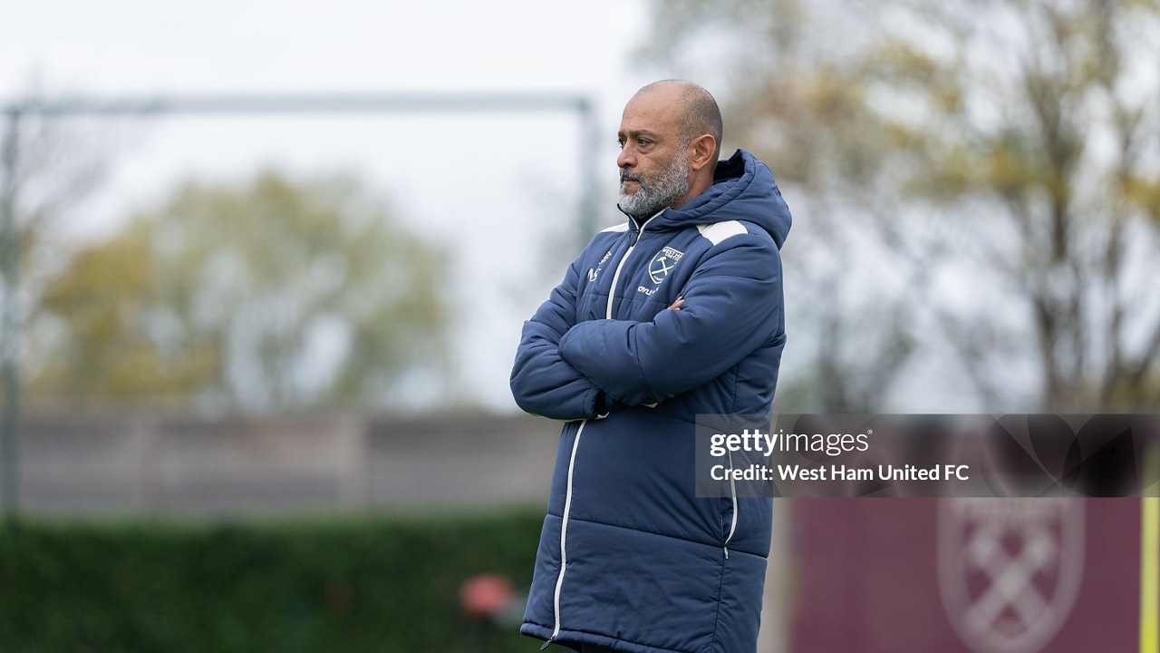 Nuno Espirito Santo Enggan Bahas Kontroversi Aston Villa