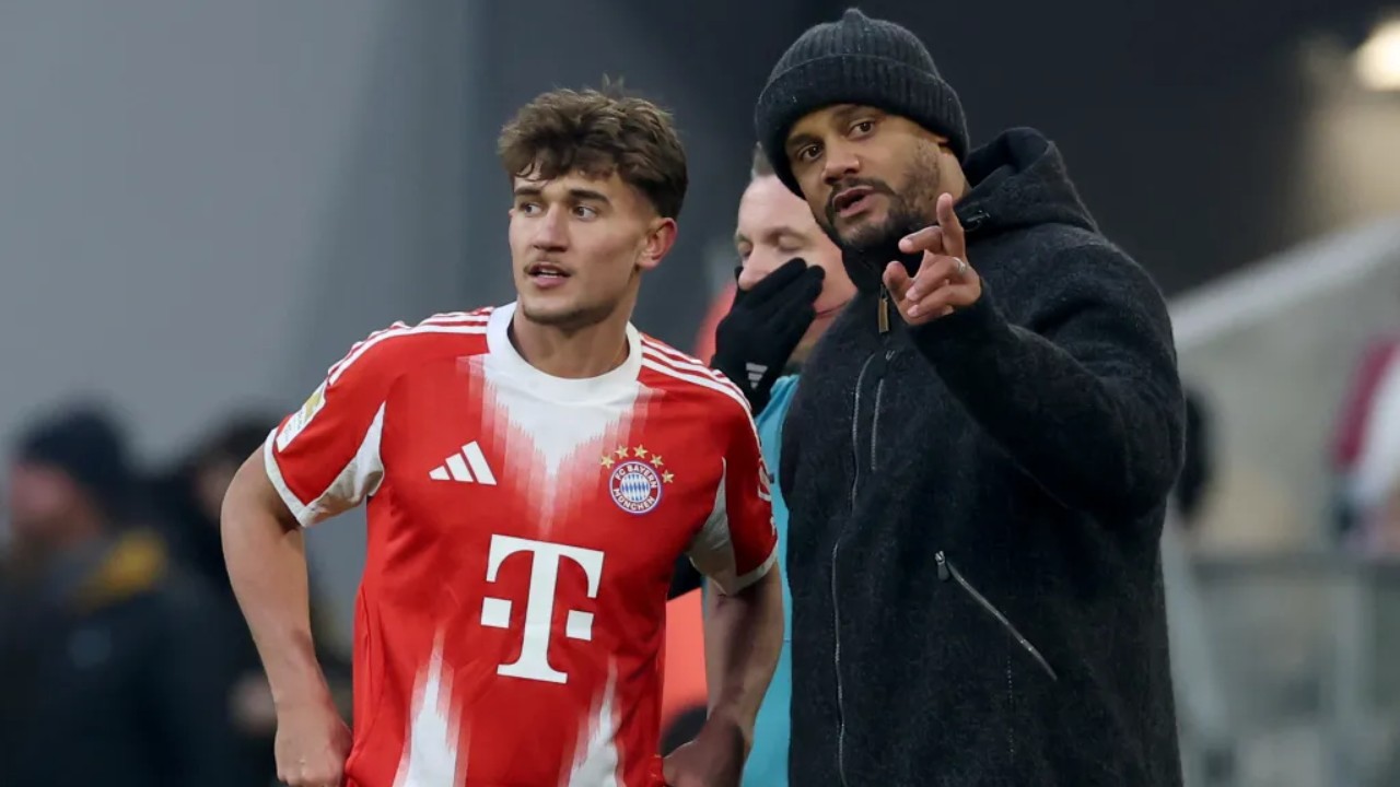 Panas! Kompany Tak Terima Bischof Kritik Penampilan Bayern vs VfL Wolfsburg