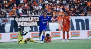 Persija Jakarta 1-2 Persib Bandung, Kans Hattrick Juara Makin Terbuka
