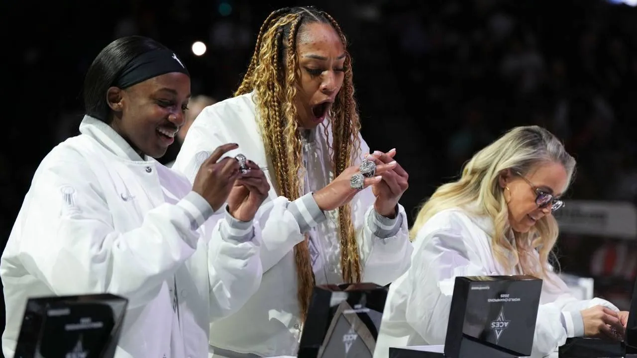 Phoenix Mercury Rusak Pesta Juara Las Vegas Aces di Pertandingan Pembuka