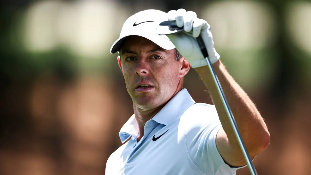 Rory McIlroy mengatakan pintu seharusnya tetap terbuka jika langkah tersebut dapat memperkuat kompetisi golf profesional. (Foto: Golf Digest)